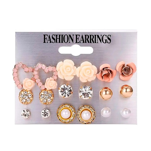 Rose pearl earring set 🌹 - Picture 2 of 9